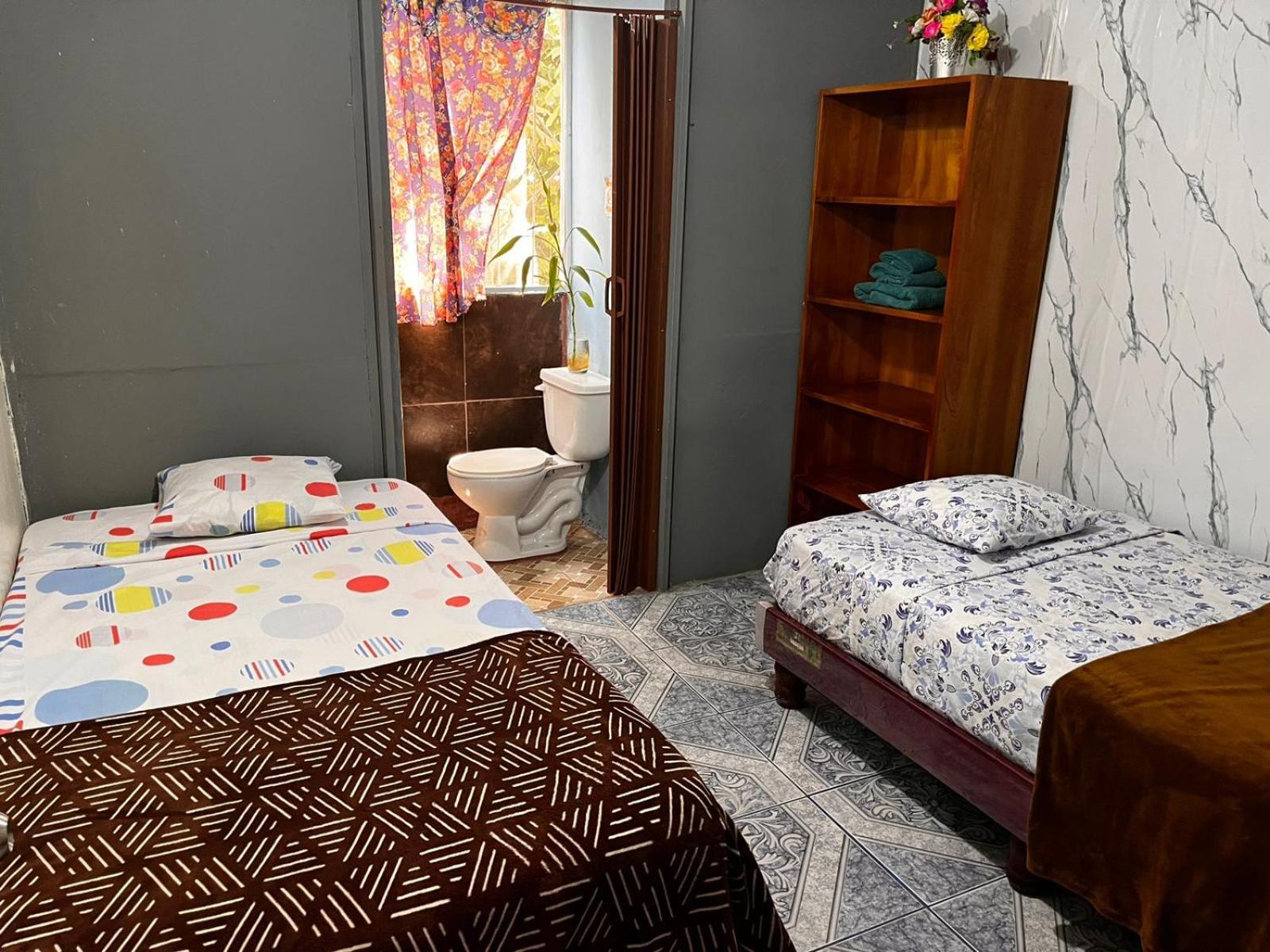 Hospedaje Arvakeni San Cristóbal Zewnętrze zdjęcie